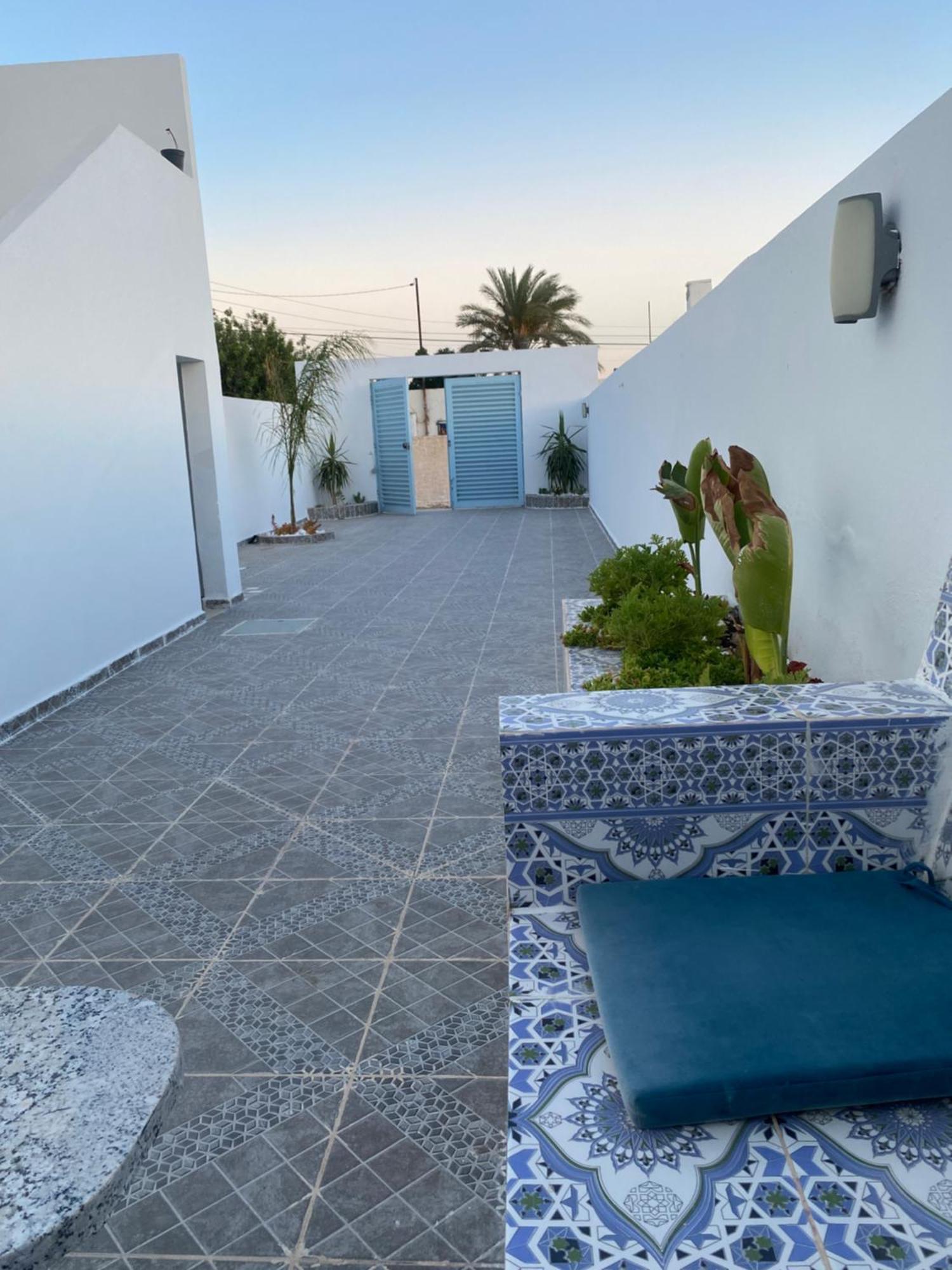 Studio Rouge Cosy A Dar Lili Djerba Mezraia Exterior photo